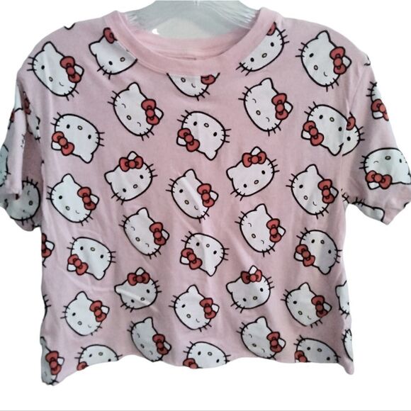 Hello Kitty Tee Shirt Cut Off Raw Hem Size XS Pink All Over Hello Kitty Graphics - Picture 1 of 6